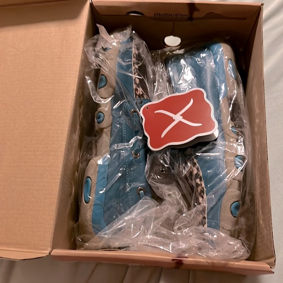 New Twisted X women’s driving Mocs 8 1/2 - Picture 11 of 11